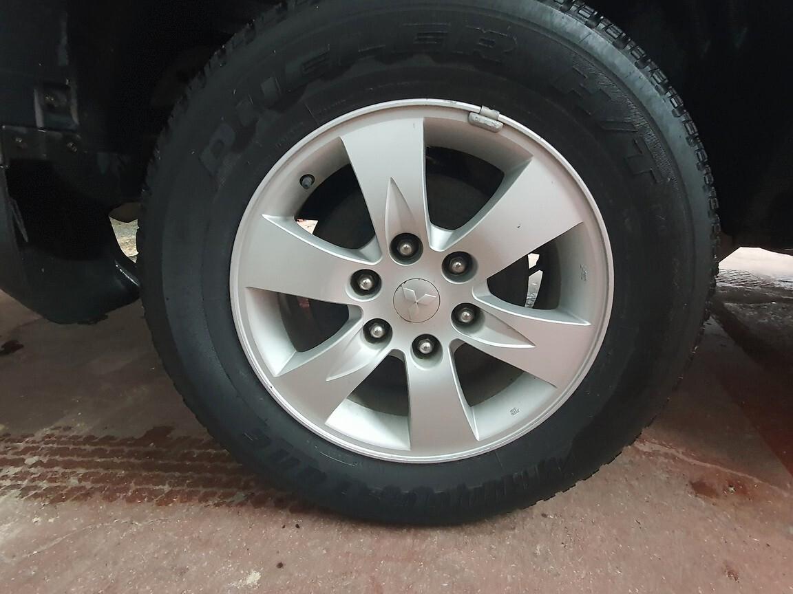 Mitsubishi L200 2.5 DID 178CV Cab. Doppia Intense