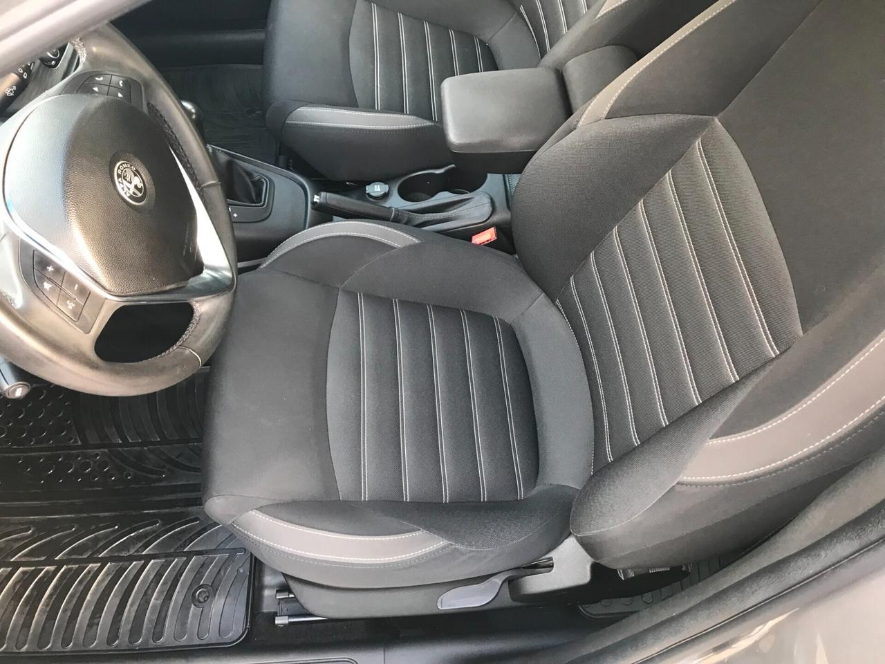 Alfa Romeo Giulietta 1.6 JTDm 120 CV Super Camnbio Automatico
