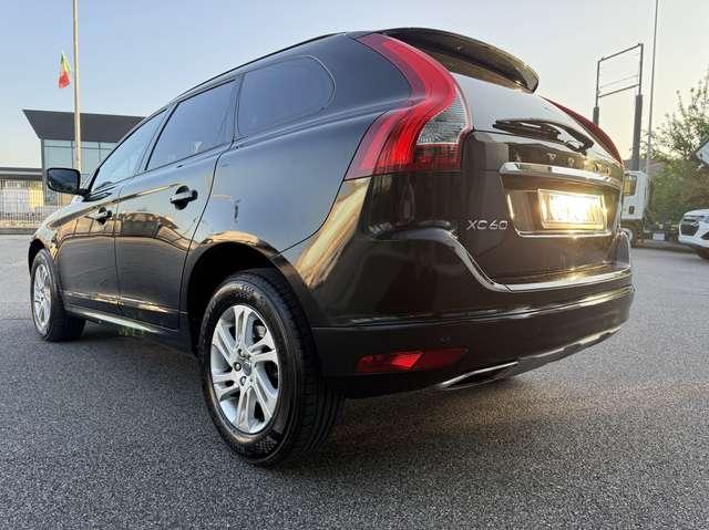 Volvo XC60 XC60 2.4 d4 Momentum awd 190cv geartronic