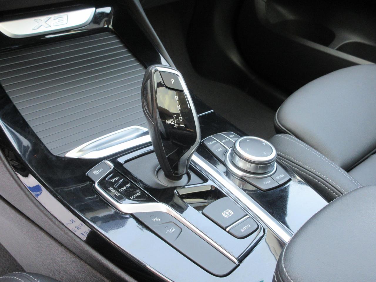 BMW X3 xdrive20d mhev 48V xLine auto