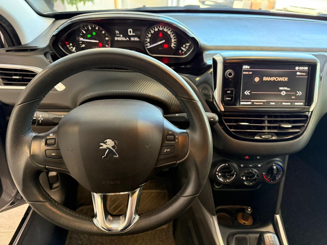 Peugeot 2008 PureTech 82 S&S Allure GPL