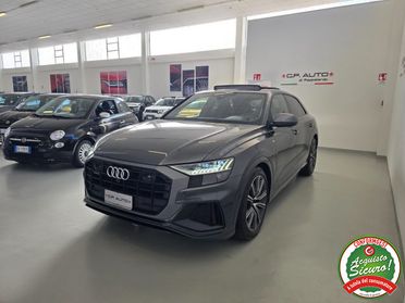 AUDI Q8 50 TDI 286 CV quattro tiptronic Sport + Tetto