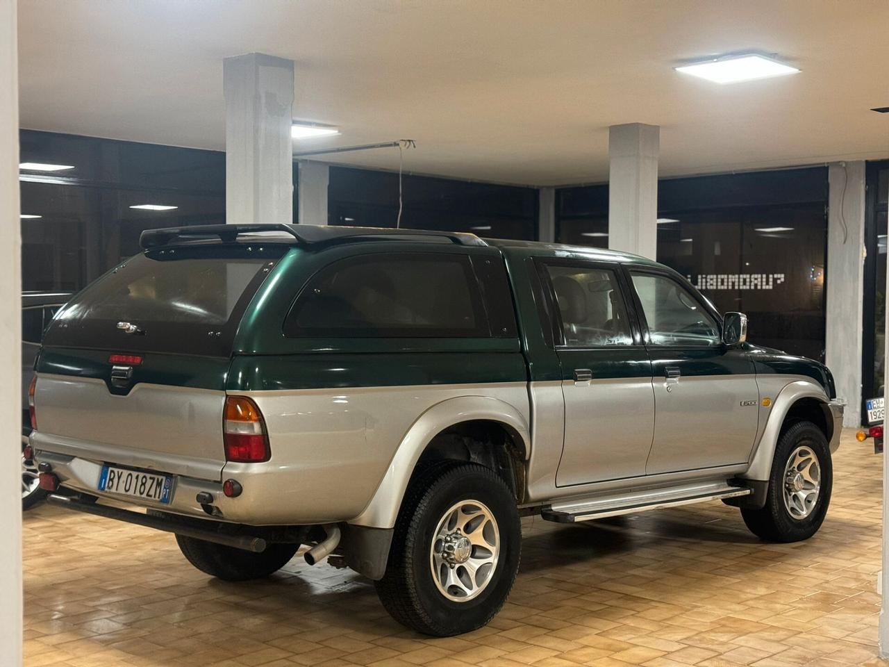 Mitsubishi L200 2.5 TDI 4WD Double Cab Pick-up GLS