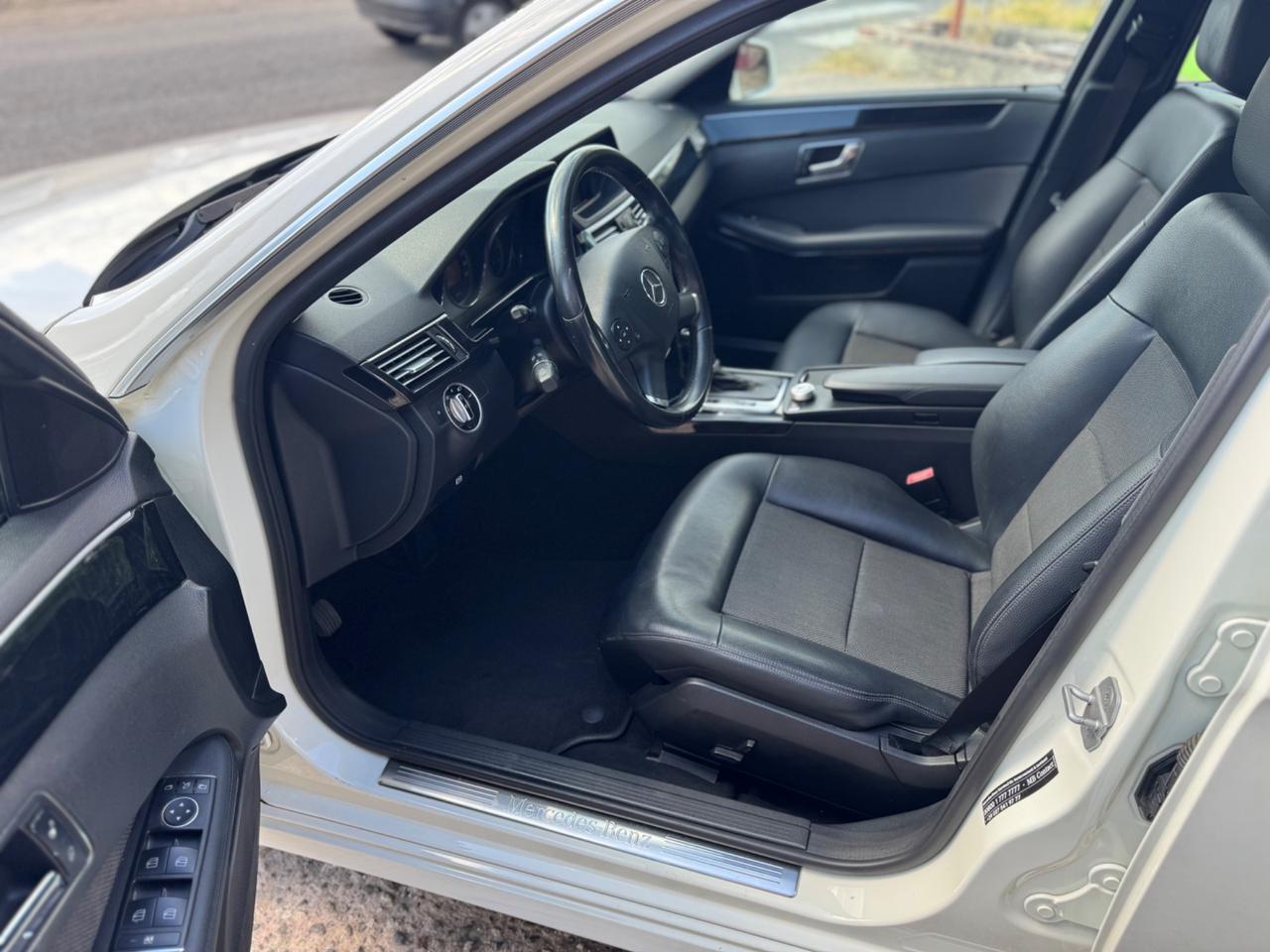 Mercedes-benz E 250 CDI BlueEFFICIENCY 4M. Executive