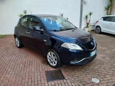 Lancia Ypsilon 1.2 Gold