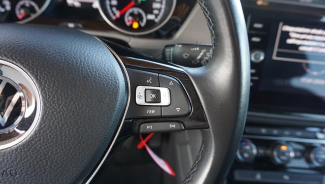 VOLKSWAGEN Touran 1.5 TSI EVO DSG Business BlueMotion Technology