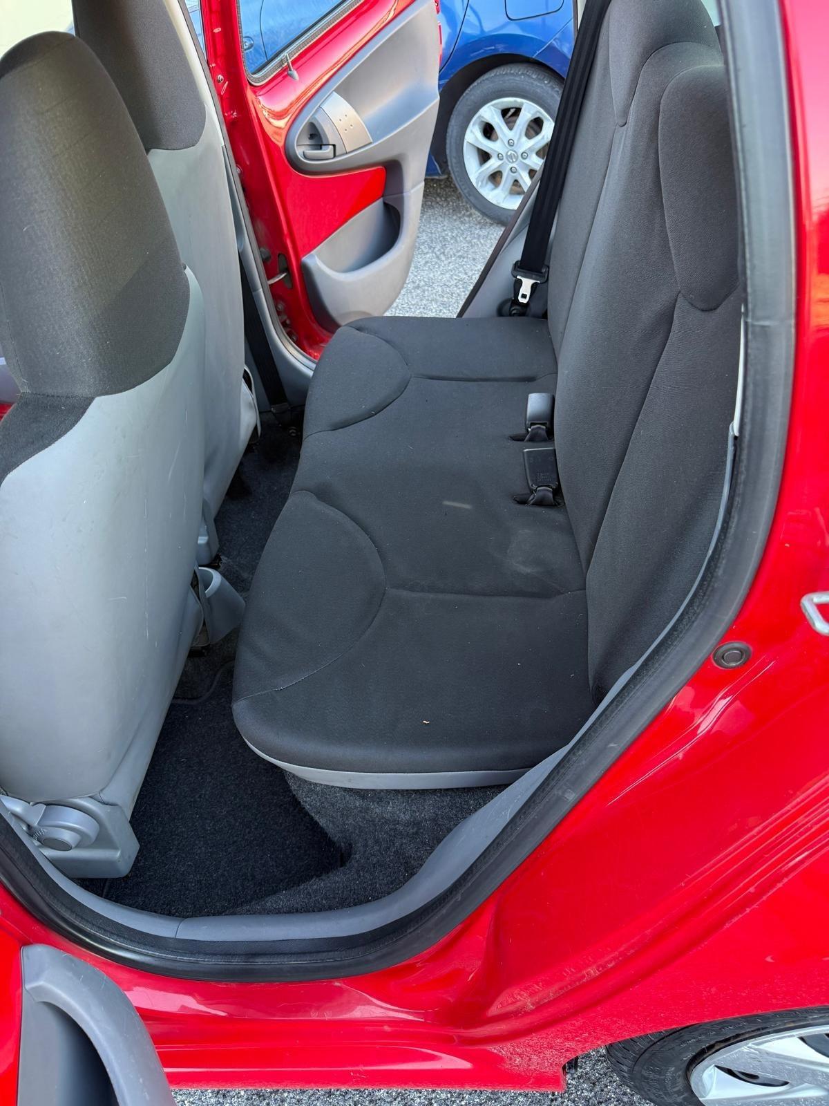 Toyota Aygo 1.0 12V VVT-i 5 porte Now