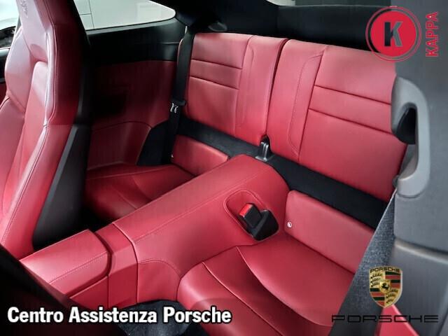 Porsche 911 Carrera 992 4S