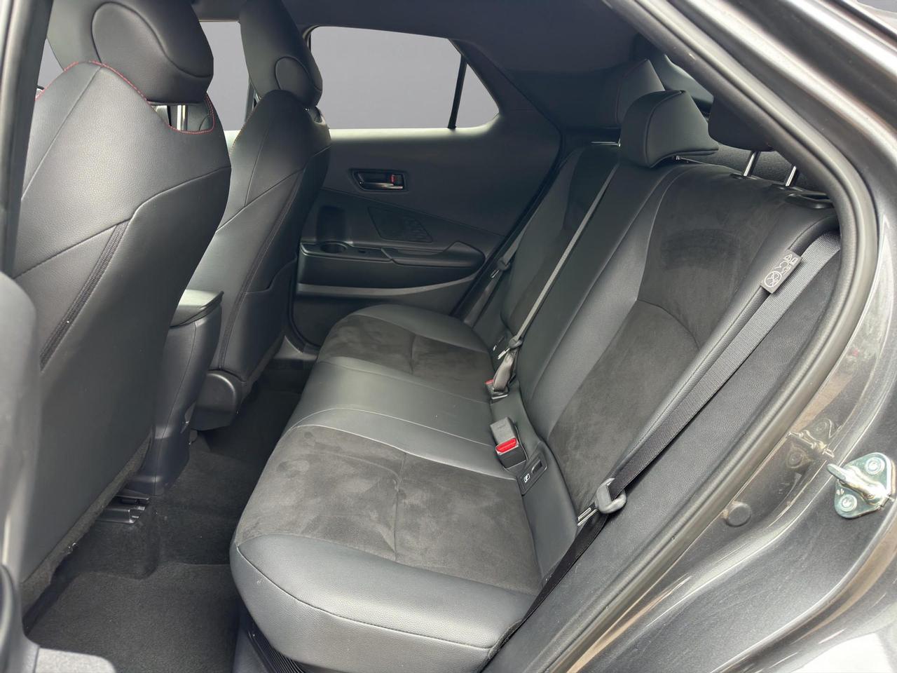 Toyota C-HR 2.0 hev GR Sport awd e-cvt