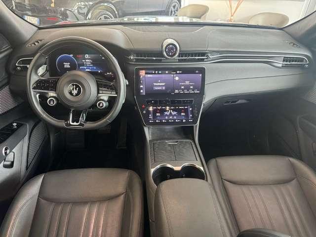 Maserati Grecale MHEV 300 CV AWD GT