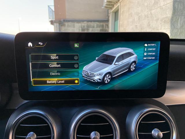 MERCEDES-BENZ GLC 300 de 4Matic Plug-in hybrid Premium Plus Pack Night.