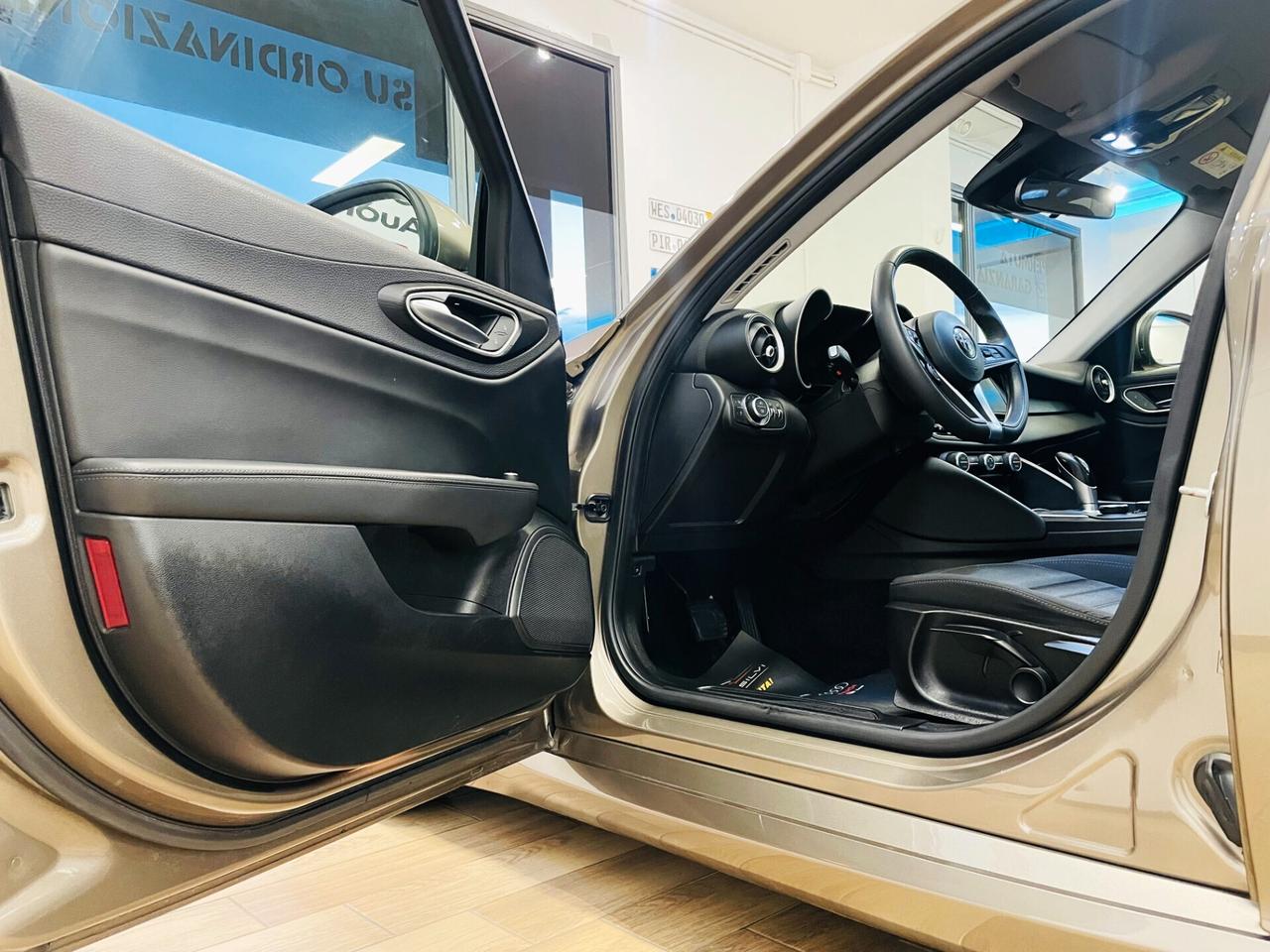 Alfa Romeo Giulia 2.2 Turbodiesel 150 CV AT8 Business