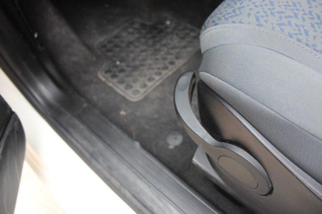 LANCIA Ypsilon 1.0 FireFly 5 porte S&S Hybrid Silver