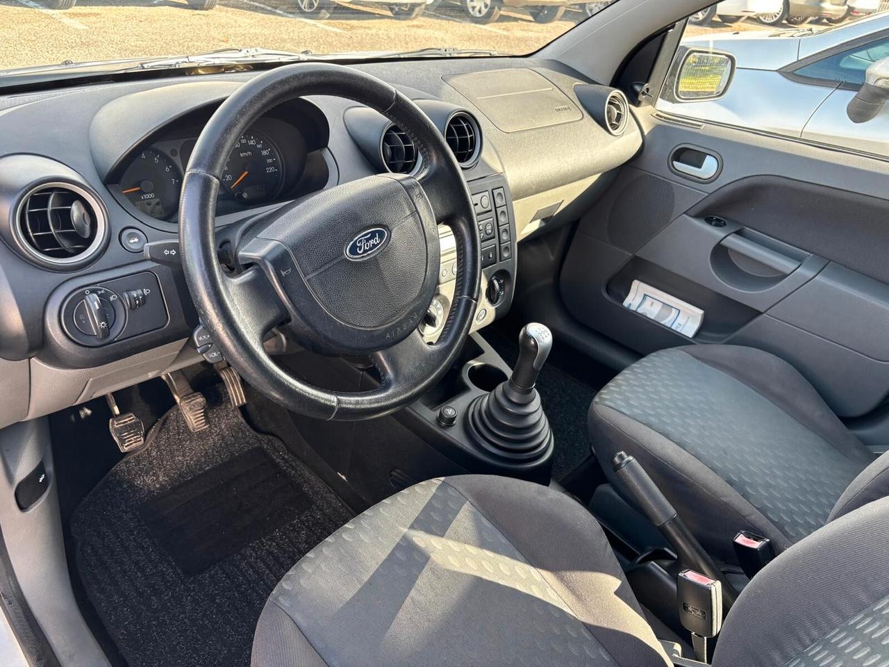 Ford Fiesta 1.2 5 porte - 2003