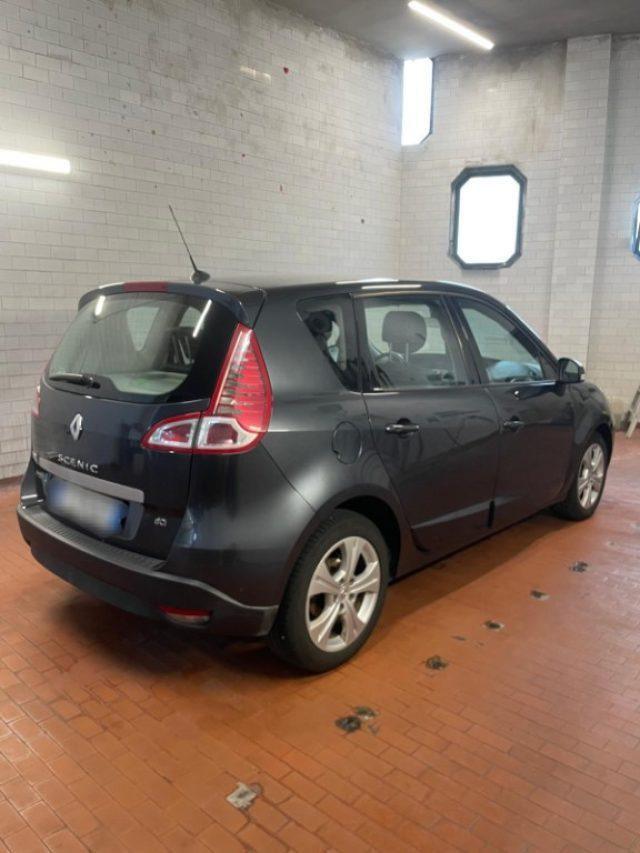 RENAULT Scenic X-Mod 1.5 dCi 110CV EDC Luxe