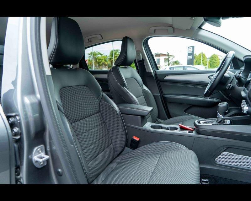 Renault Arkana Hybrid E-TECH 145 CV Intens
