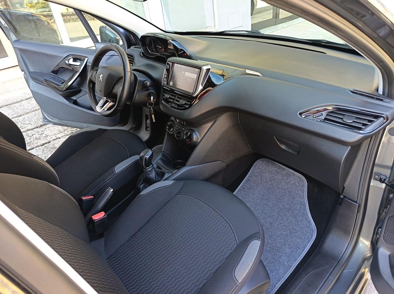 Peugeot 208 BlueHDi 75 5 porte Allure