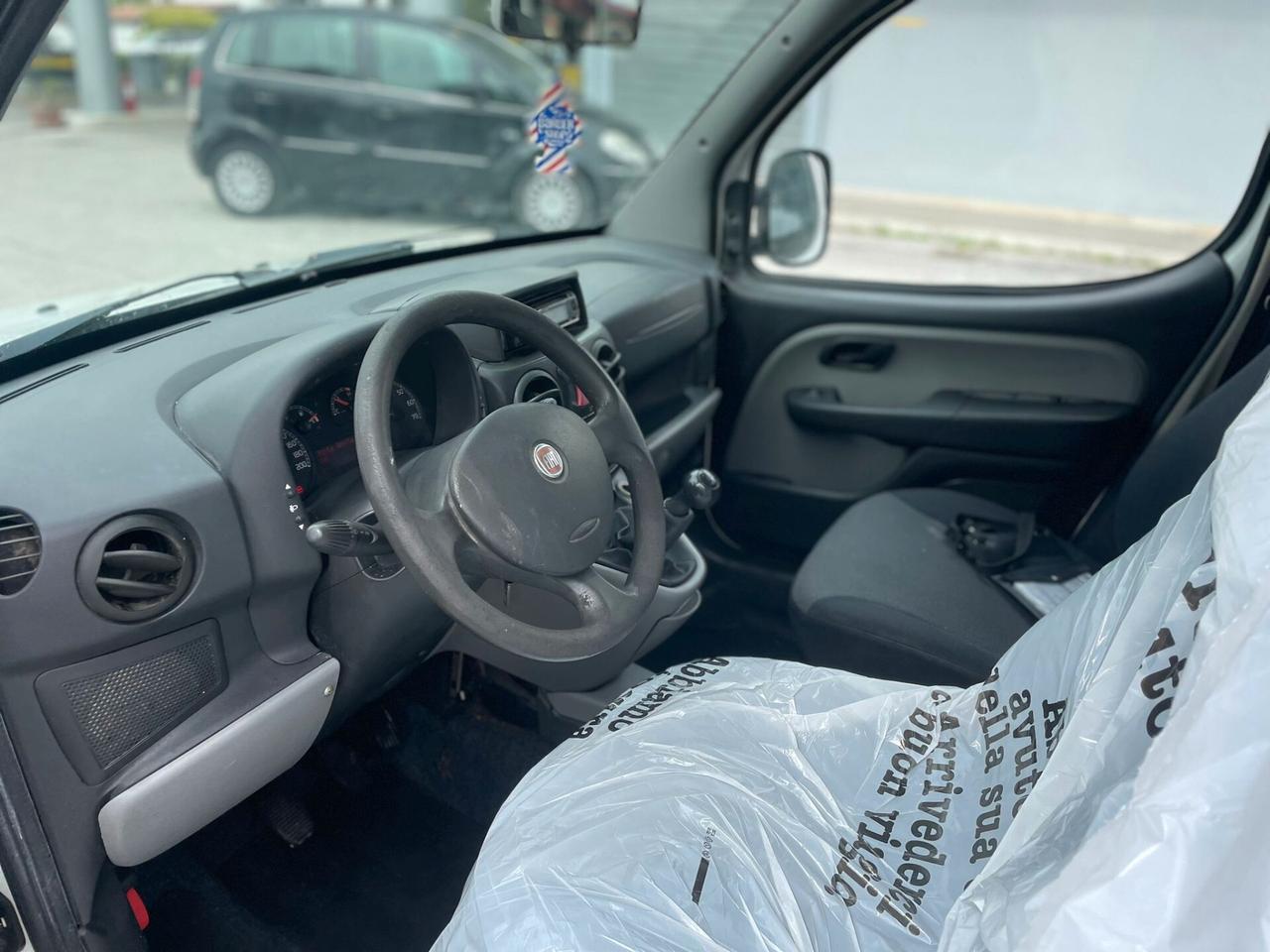 FIAT DOBLO 1.3 MULTIJET 2008 12 MESI DI GARANZIA