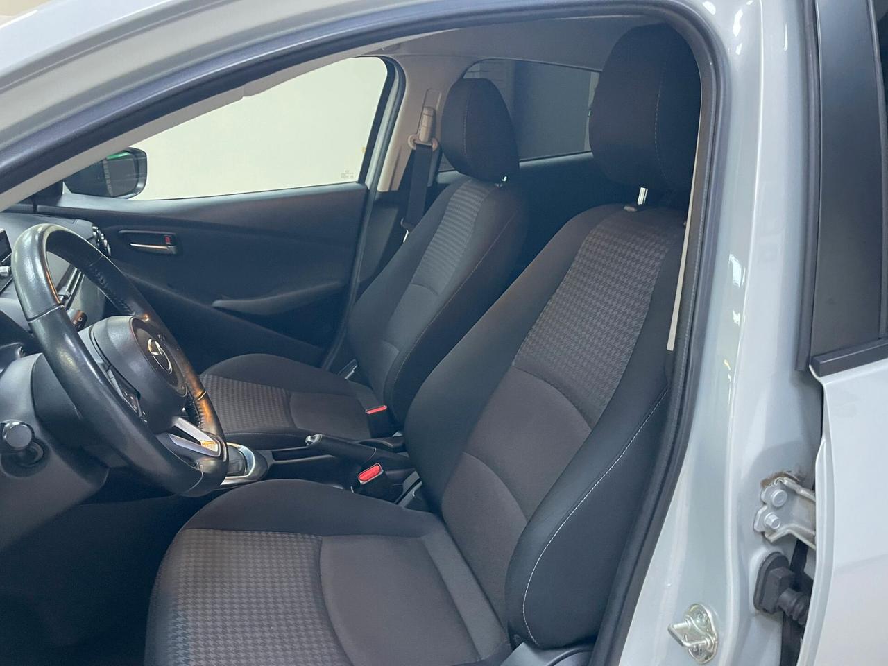 Mazda 2 Mazda2 1.5 Skyactiv-G Evolve