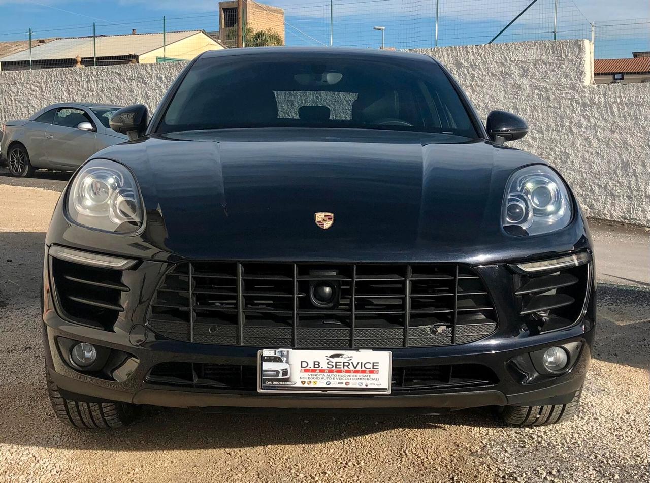 Porsche Macan S