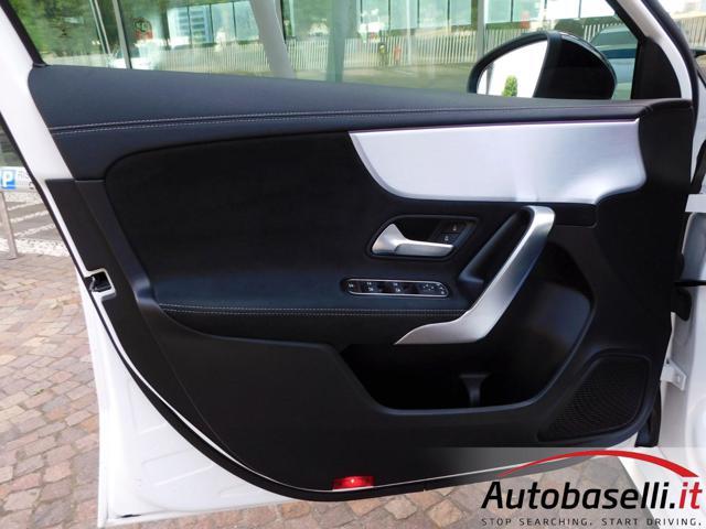 MERCEDES-BENZ A 180 D 2.0 PREMIUM NIGHT EDITION AUTOMATIC 8G-DCT