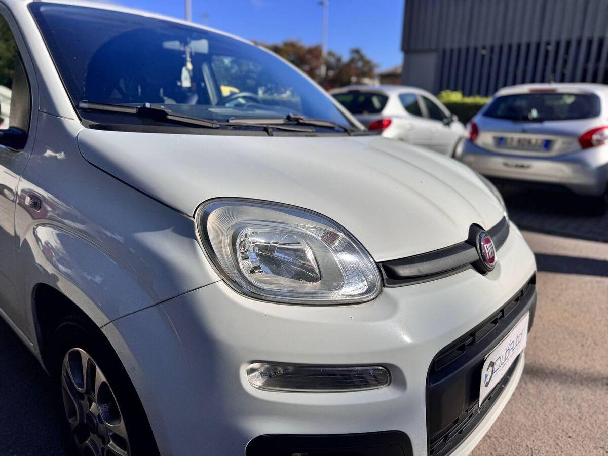 Fiat Panda 1.2 Lounge 69cv E6