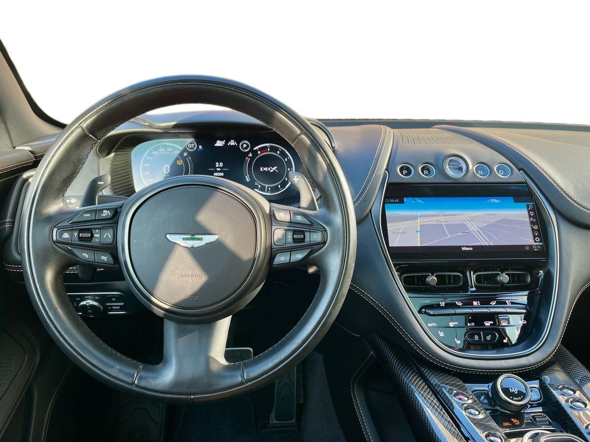 ASTON MARTIN DBX707 4.0 auto