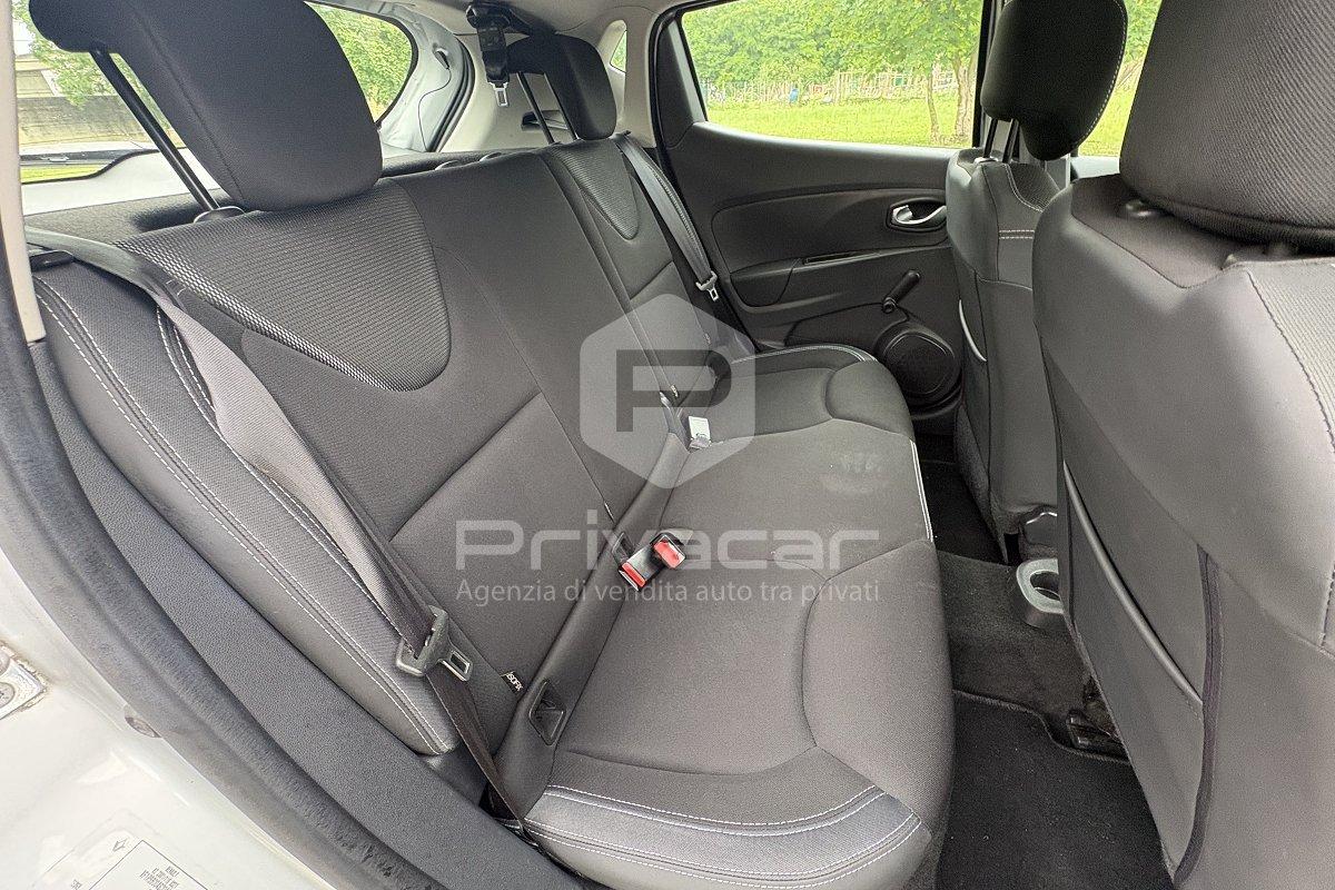 RENAULT Clio dCi 8V 90 CV EDC 5 porte Moschino Intens