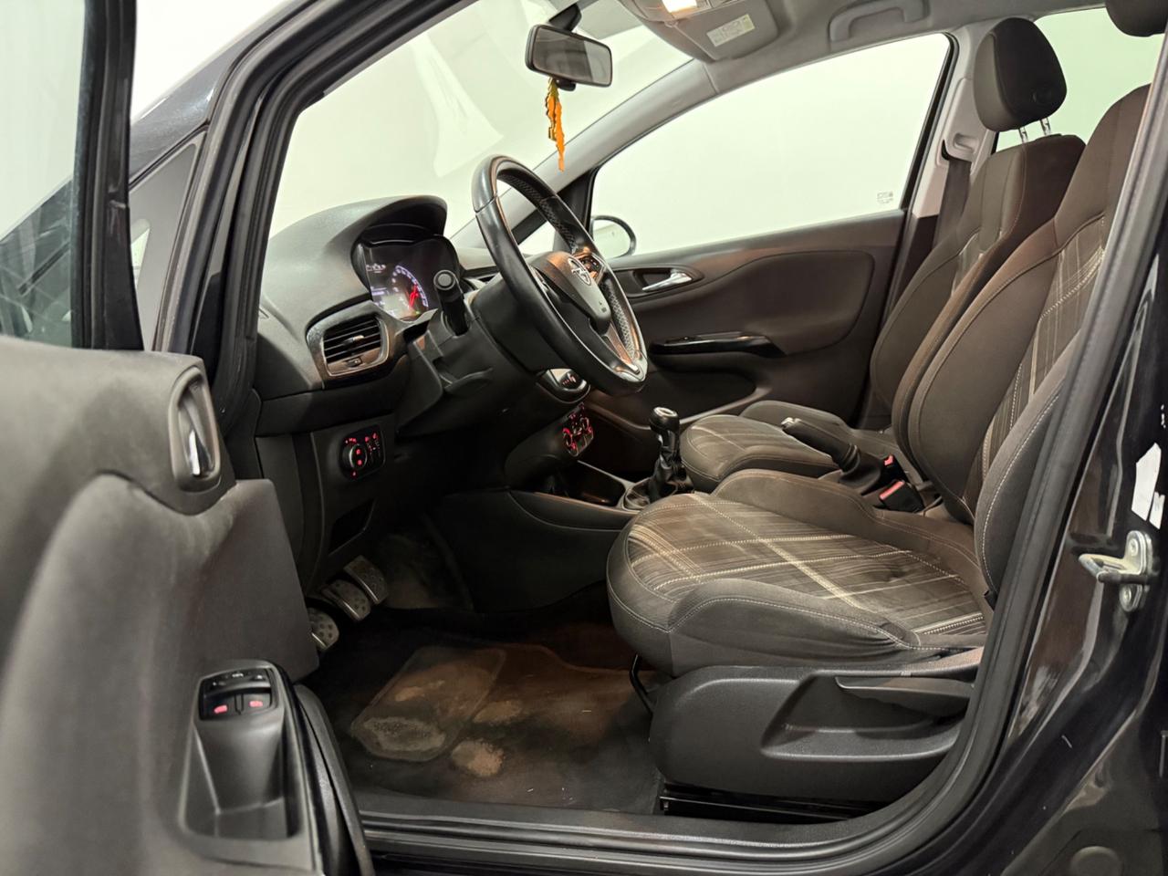 Opel Corsa 1.2 5 porte Edition PER COMMERCIANTI