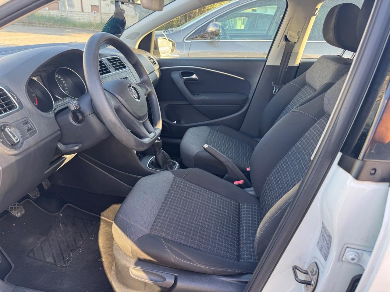 Volkswagen Polo 1.4 TDI Comfortline 2014