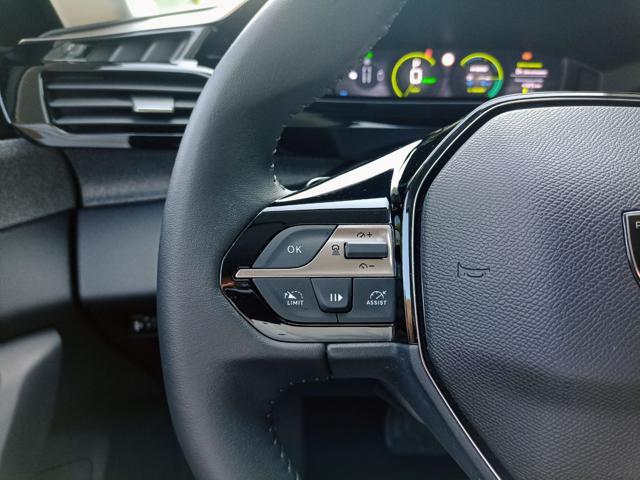 PEUGEOT 308 Plug-in Hybrid 180 e-EAT8 SW Allure Pack