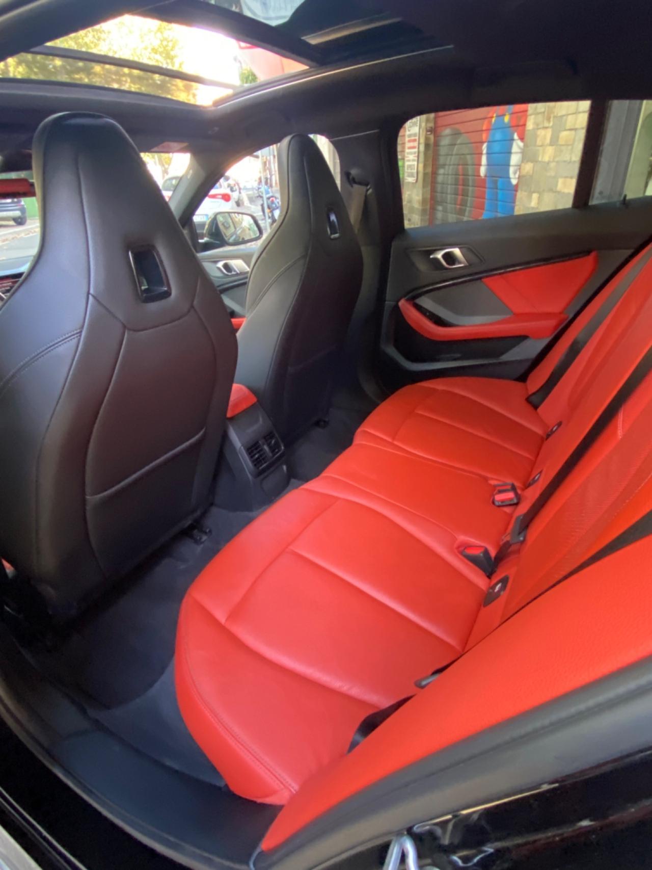 Bmw M 135i xDrive PERFORMANCE TETTO 19”H&K BLACK