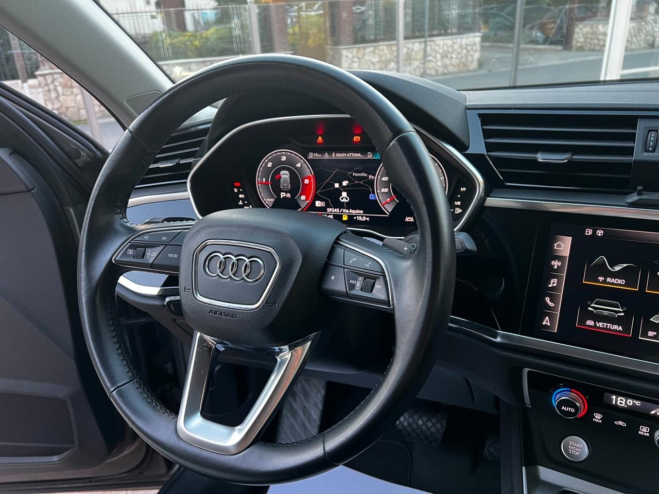 Audi Q3 35 TDI S Tronic -Advanced- NAVI-LED