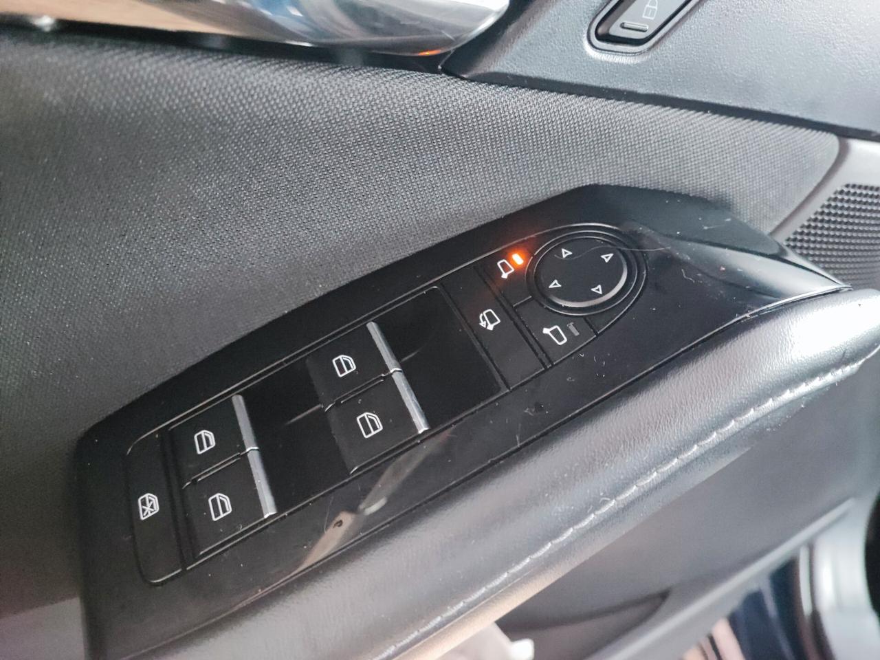 Mazda CX-30 2.0L Skyactiv-G 150 CV M Hybrid 2WD Exclusive