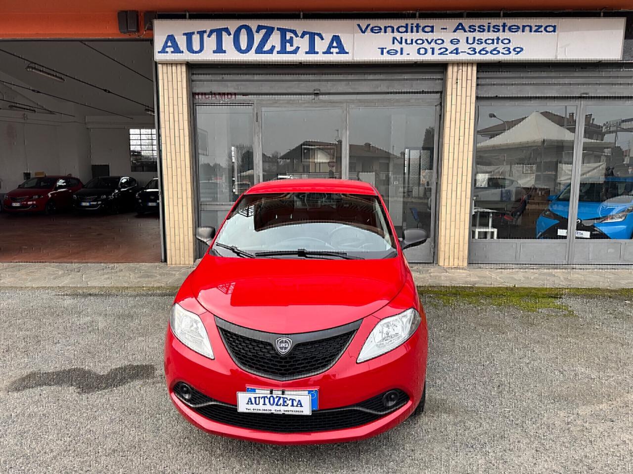 Lancia Ypsilon 1.0 Silver