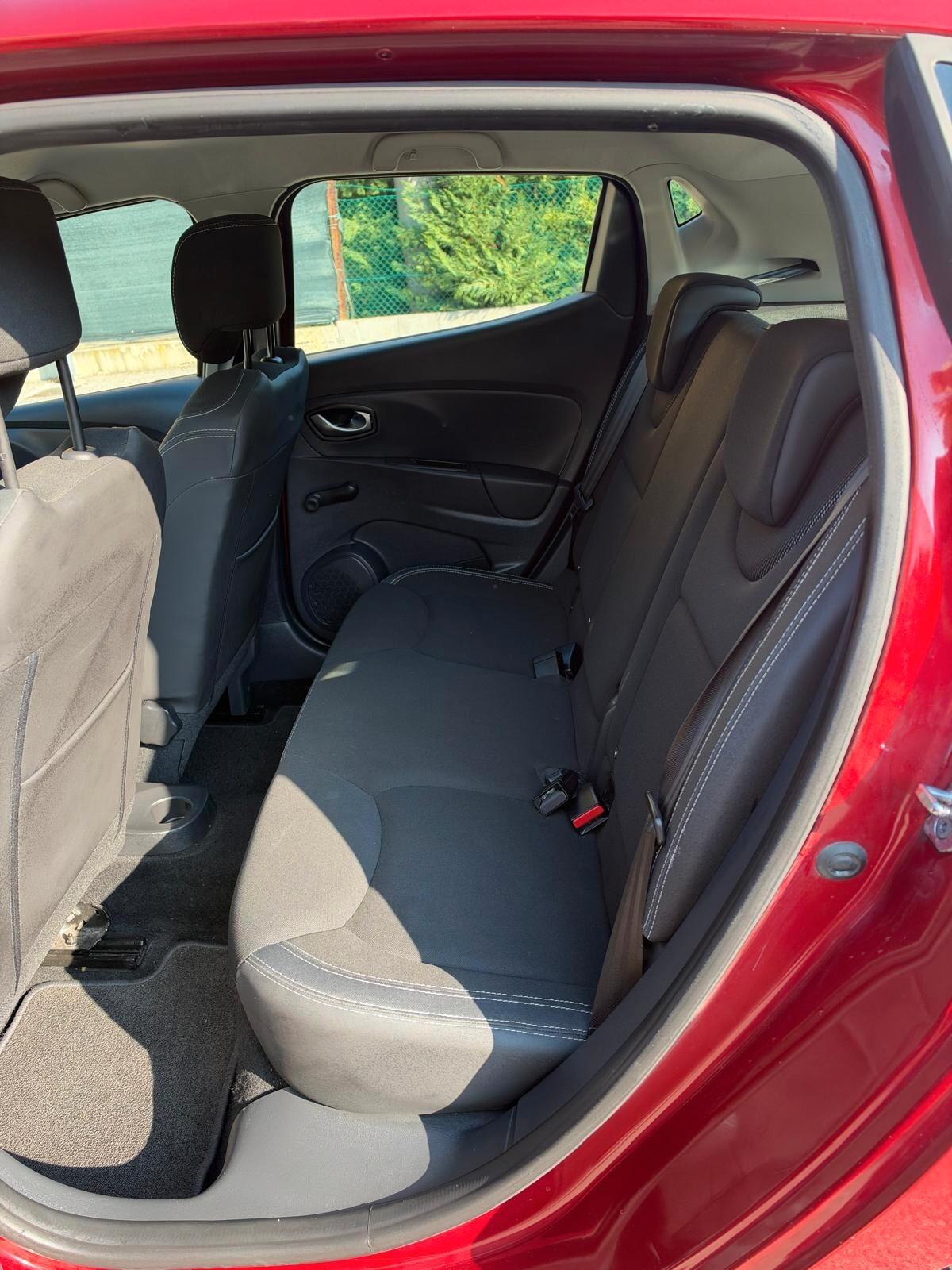 Renault Clio 1.2 - NAV. - NEOPATENTATI - 12 MESI DI GARANZIA -