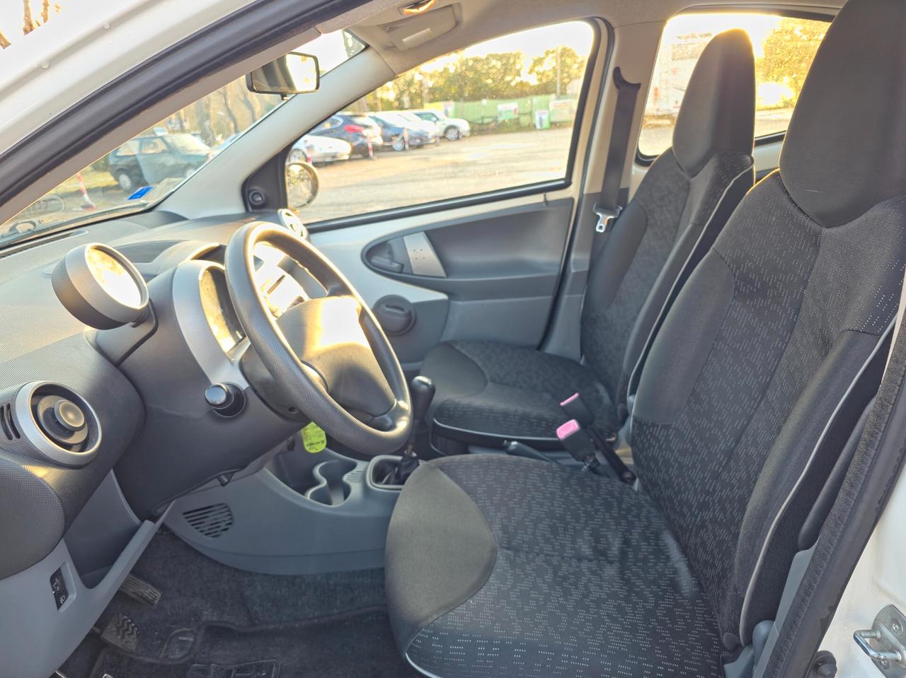 Peugeot 107 1.0 68CV 5p. Sweet Years 2009-E4 Manuale NEO