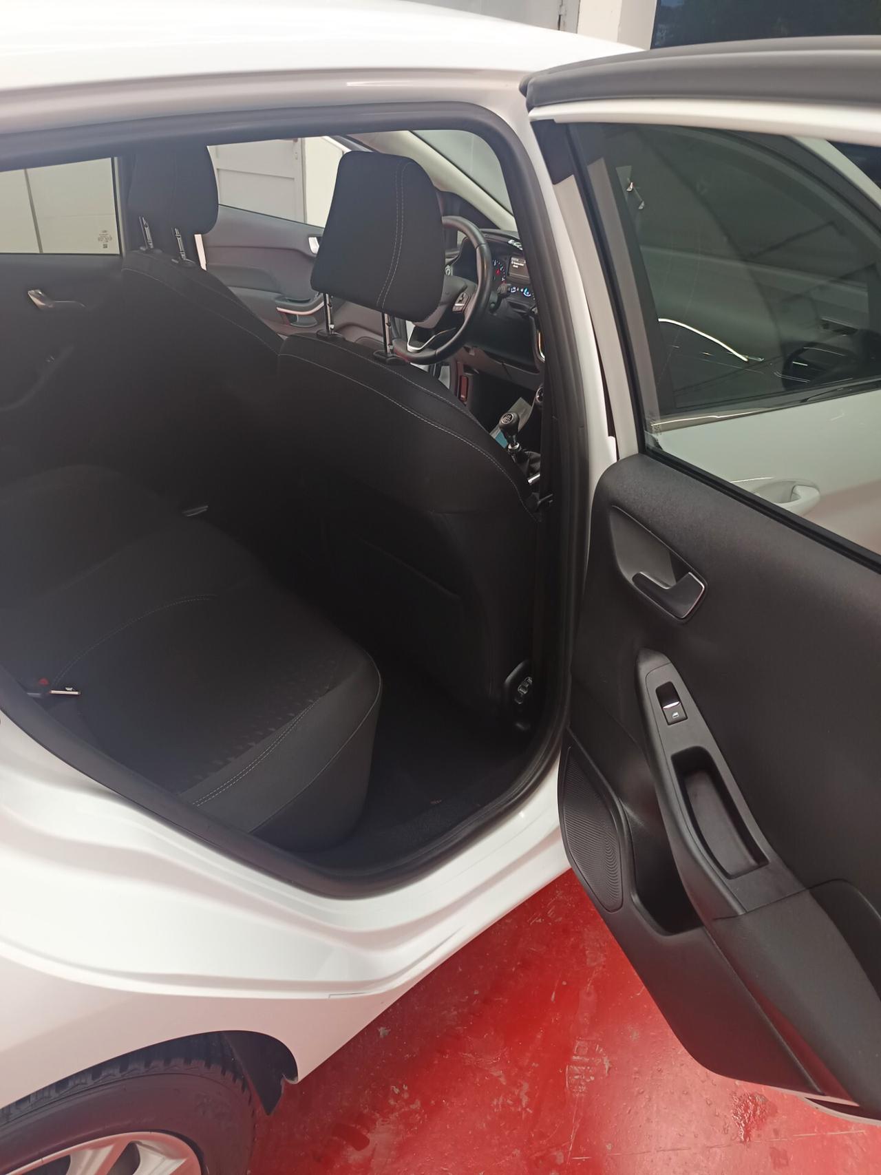 Ford Fiesta 1.5 EcoBlue 5 porte Titanium