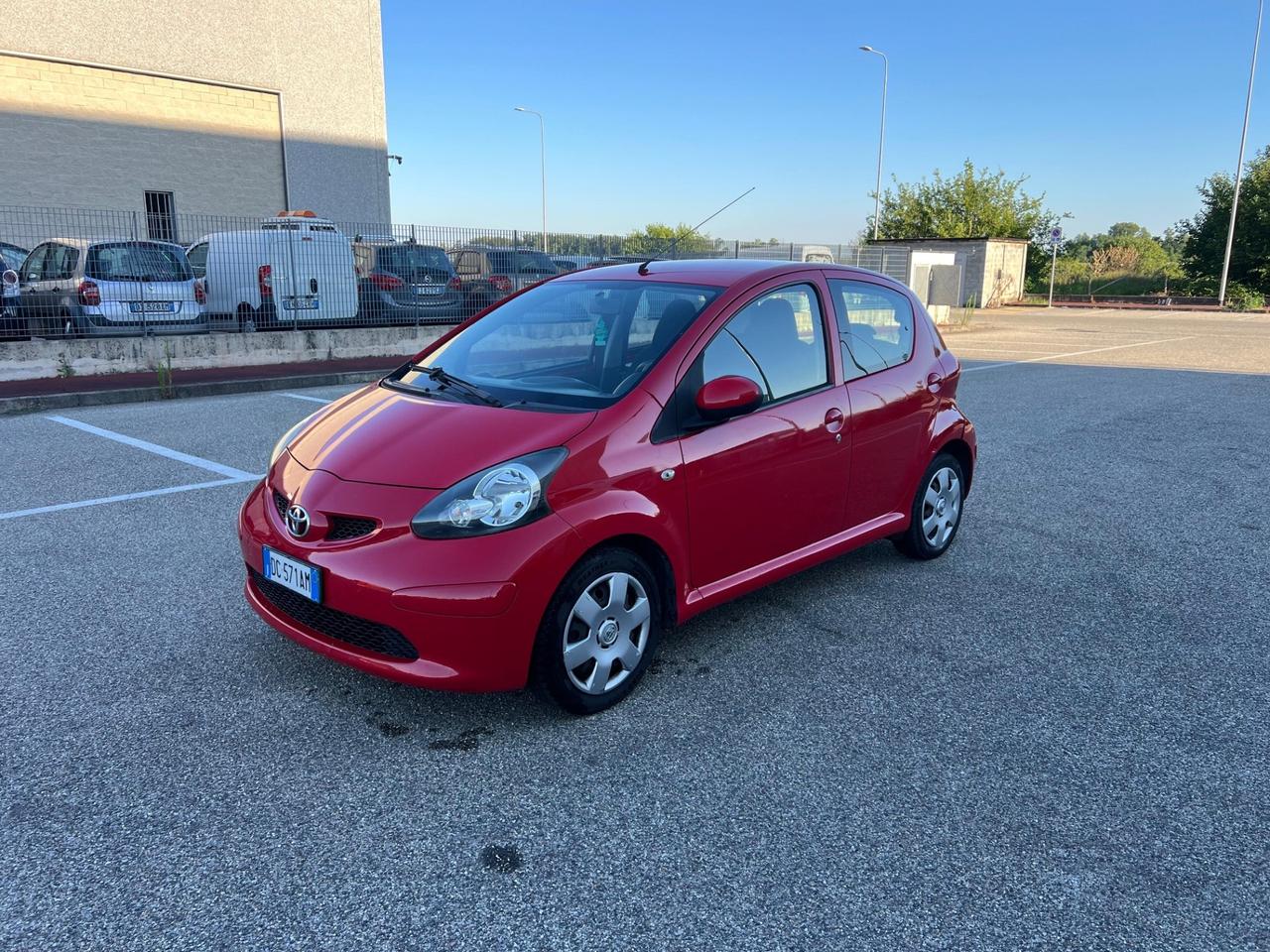Toyota Aygo 1.0 12V VVT-i 5 porte