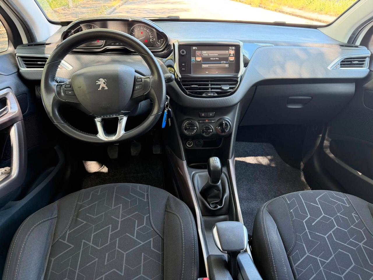 Peugeot 2008 BlueHDi 120 S&S Black Matt