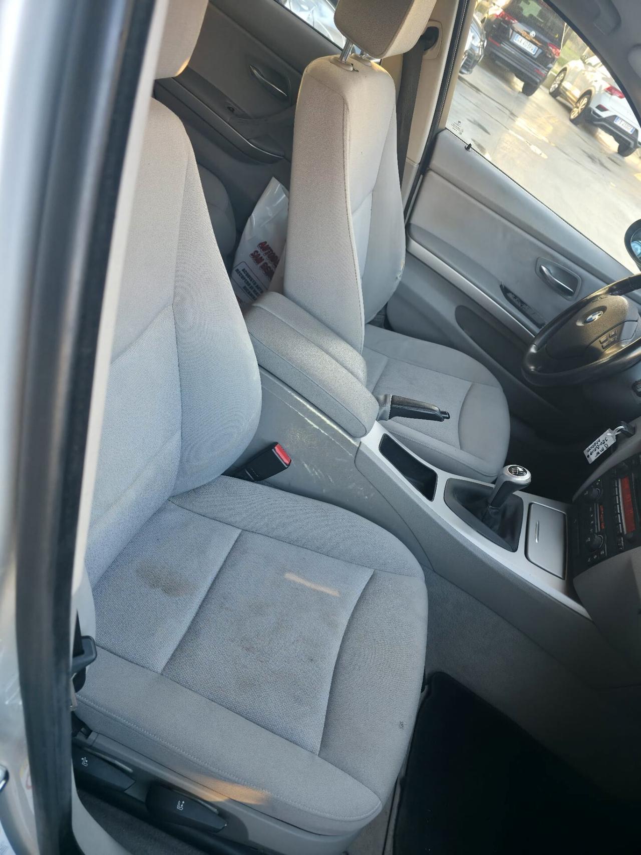 Bmw 320 320i cat Attiva