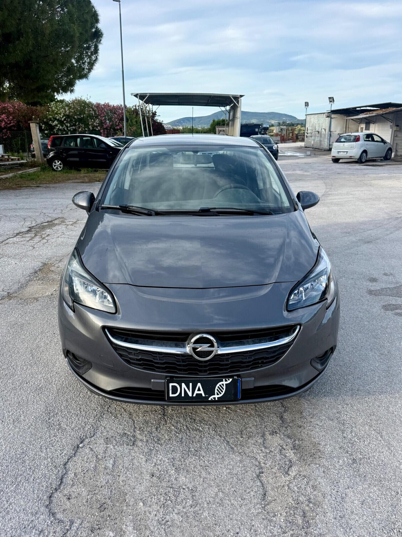 Opel Corsa Bi-fuel 1.4 GPL EURO6B Neopatentati