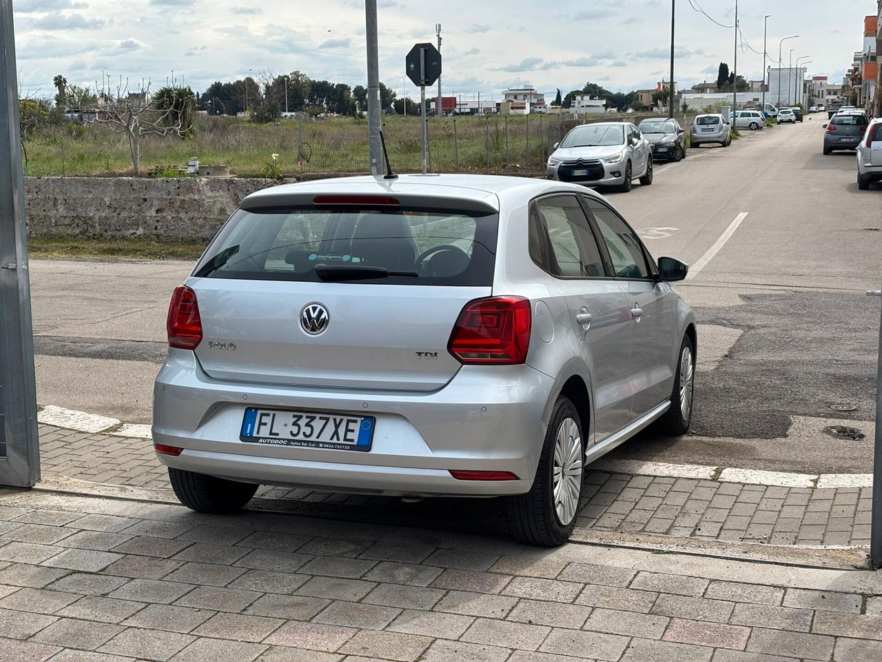 Volkswagen Polo 1.4 Tdi 75cv 5p Comfortline - 2017