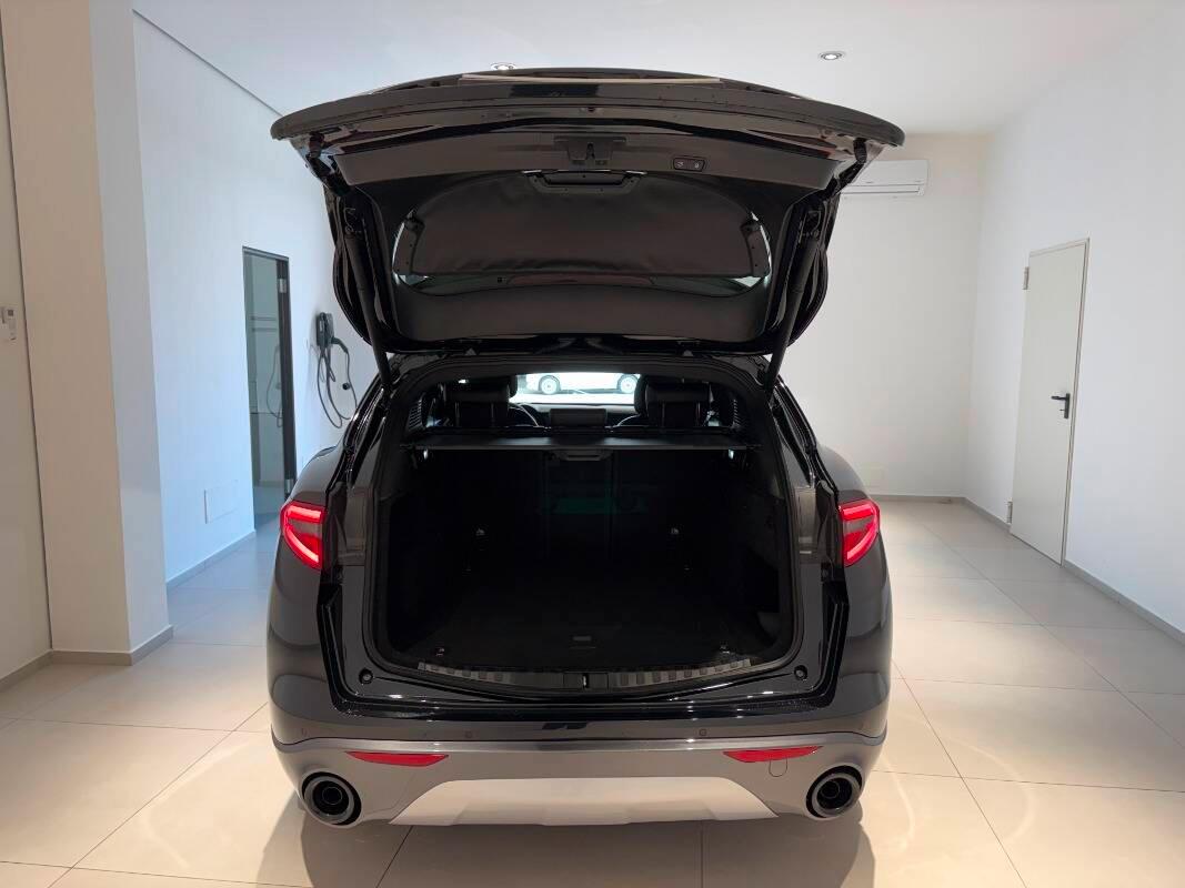 Alfa Romeo Stelvio 2.2 t Ti Q4 210cv auto