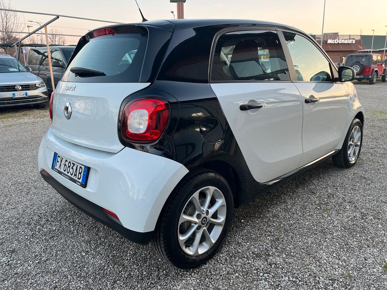 Smart ForFour 70 1.0 Youngster OK neopatentati