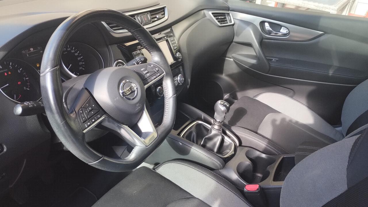 Nissan Qashqai 1.2 DIG-T N-Connecta