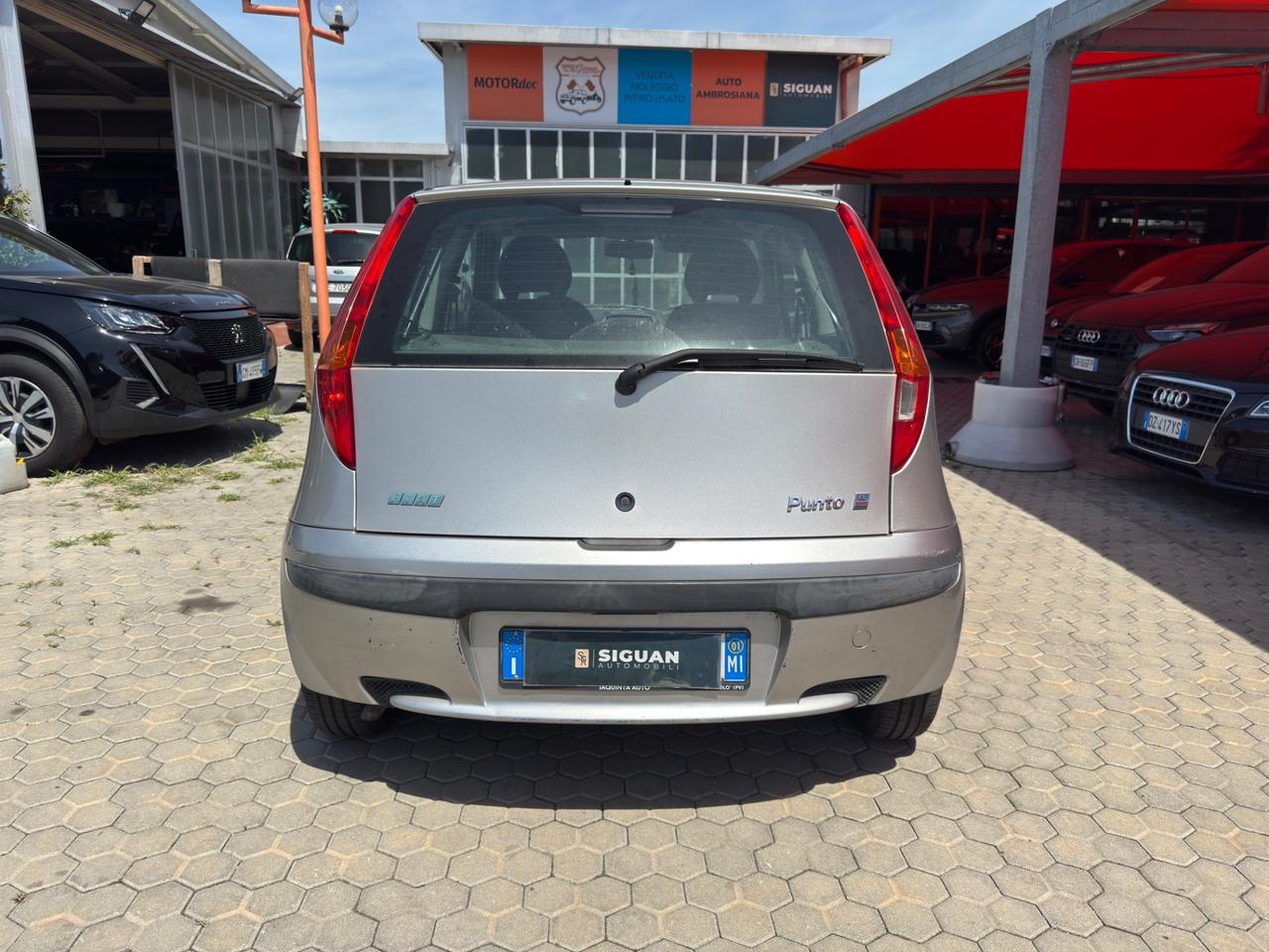 Fiat Punto ADATTA A NEOPATENTATI 1.2i 16V