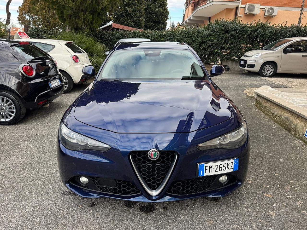 Alfa Romeo Giulia 2.2 Turbodiesel 150 CV AUTO - CERCHI 18''