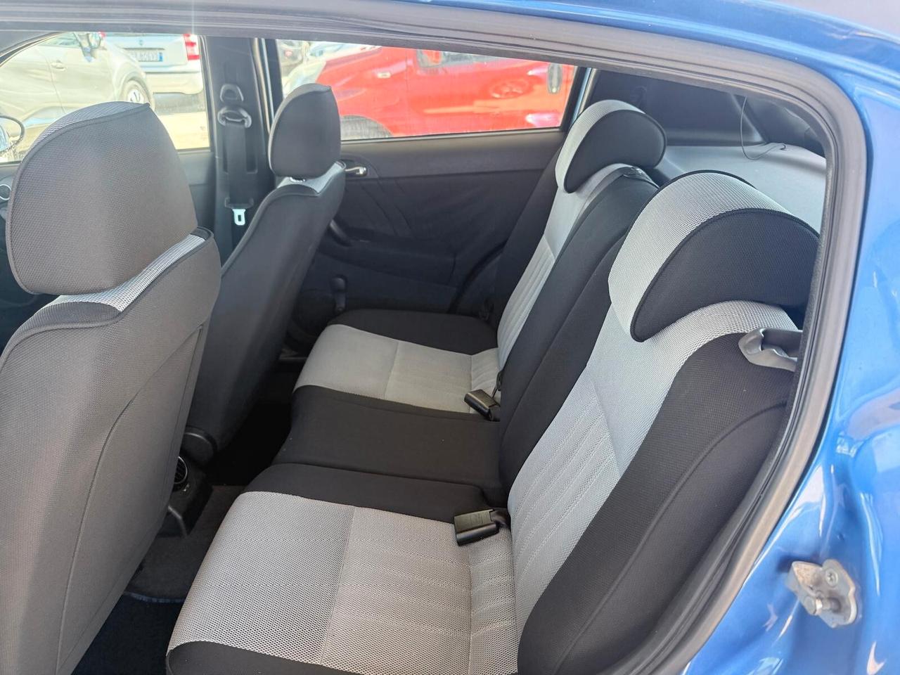 Alfa Romeo 147 1.6 16V TS (105) 5 porte Black Line