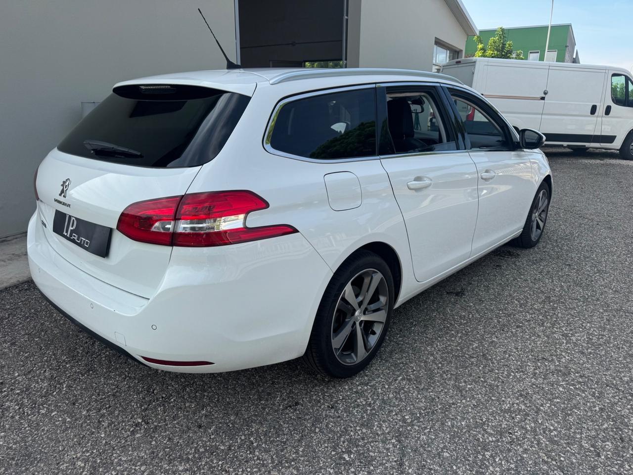 Peugeot 308 BlueHDi 130 S&S SW GT Line